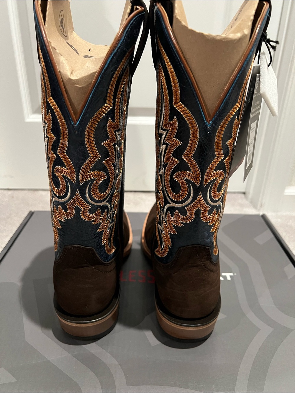 Ariat Futurity Relentless bama cowboy boots - Picture 3 of 7